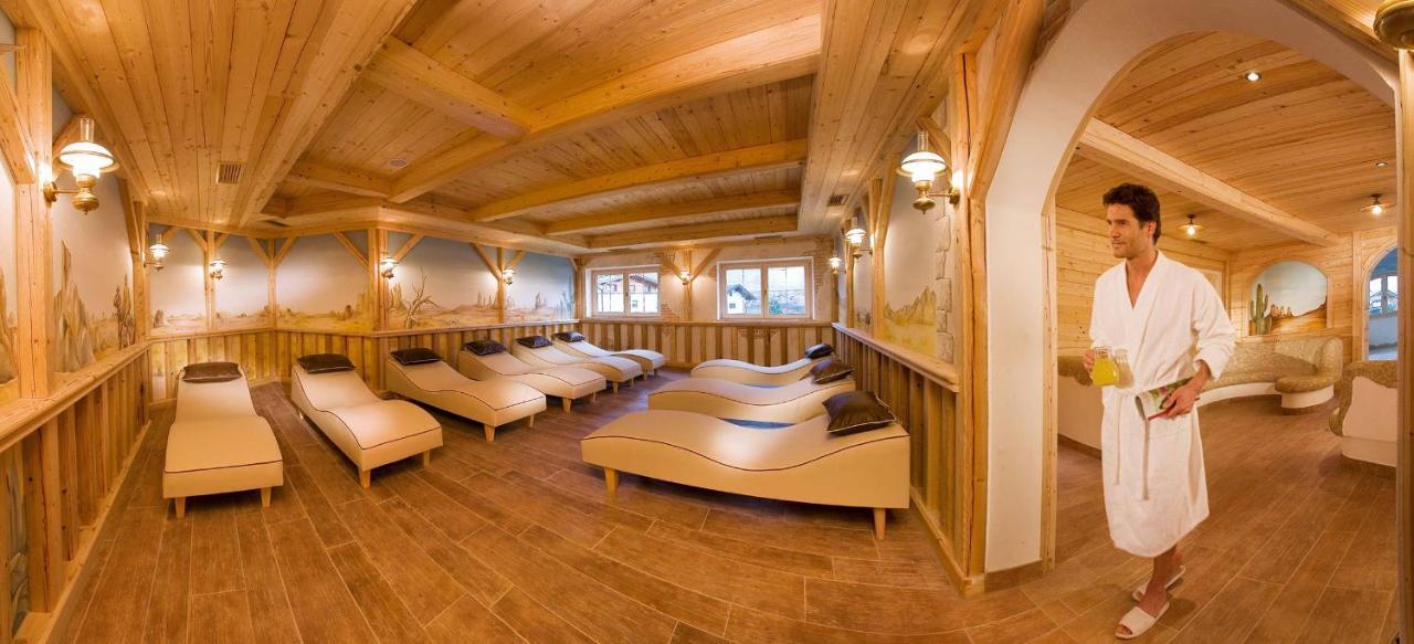 Mountainview Lodge - Chalet Im Zillertal Direkt Am 5 Sterne Campingplatz Aufenfeld Mit Hallenbad Und Sauna Aschau Im Zillertal Екстер'єр фото