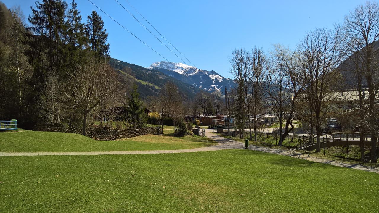 Mountainview Lodge - Chalet Im Zillertal Direkt Am 5 Sterne Campingplatz Aufenfeld Mit Hallenbad Und Sauna Aschau Im Zillertal Екстер'єр фото